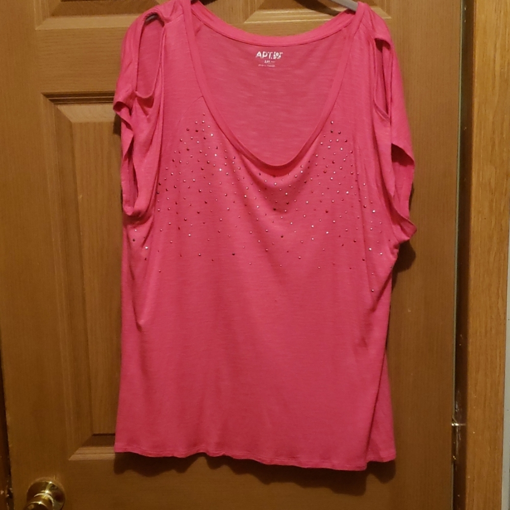 Apt 9  Cold Shoulder T XXL